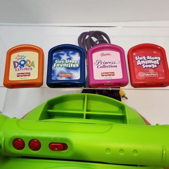 Interactive Karaoke by Fisher-Price – 4 Cassette Bundle - Picture 3 of 4